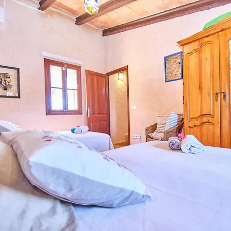 Mallorquinische Mit Garten Und Pool * Sa Pobla
