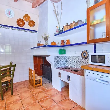 Casa de Férias Mallorquinische Mit Garten Und Pool *
